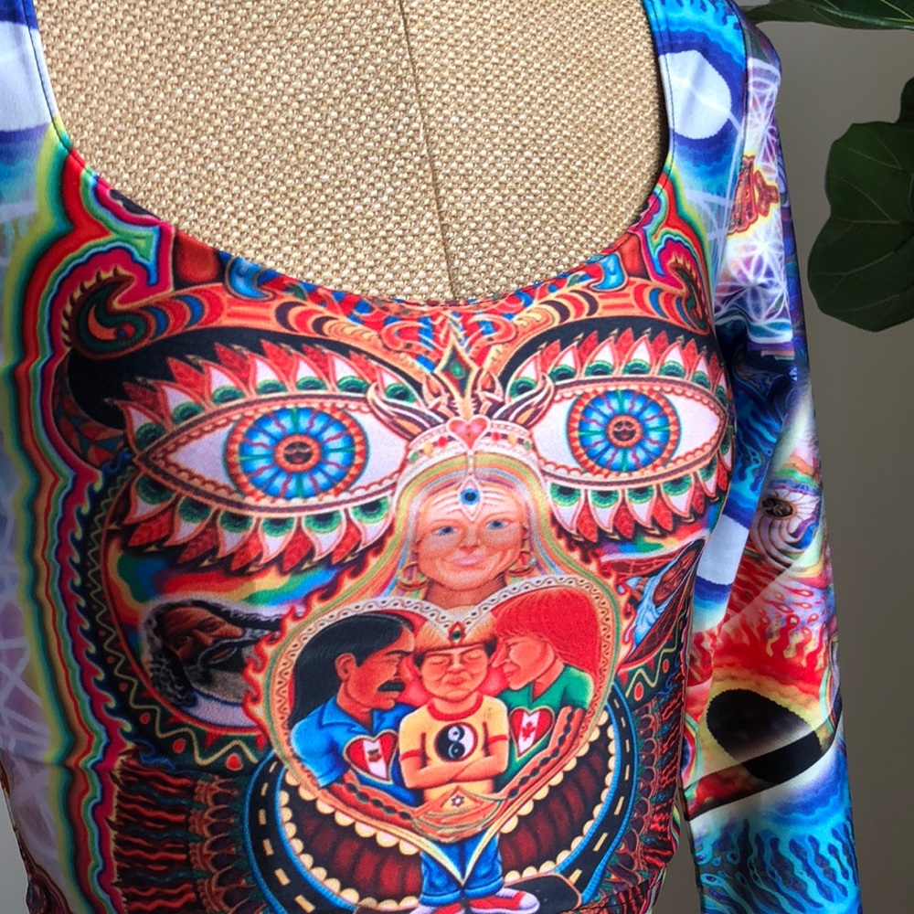 Unique Rave Top